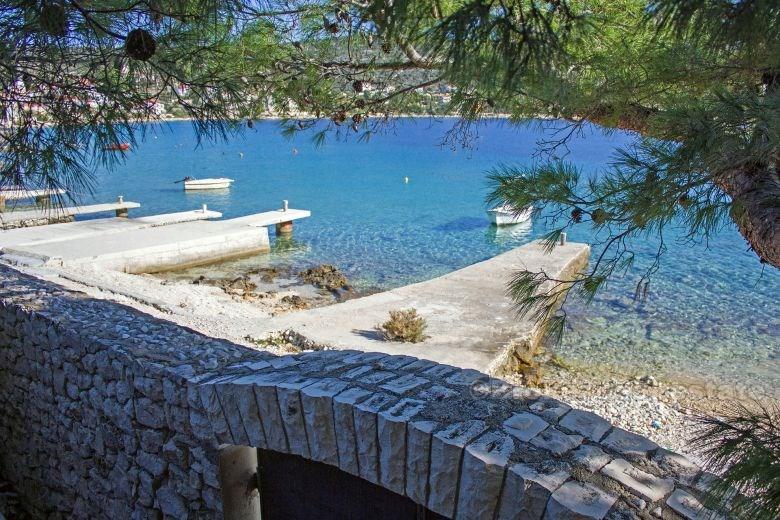près de Rogoznica, Maison de vacances