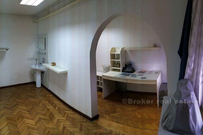 three bedroom apartment office / hostel / office in Split