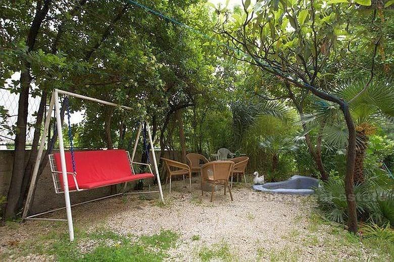 Split city. apartment