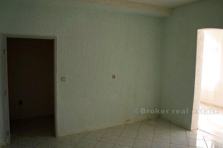 Vodice. CIJENA SPUŠTENA! apartman