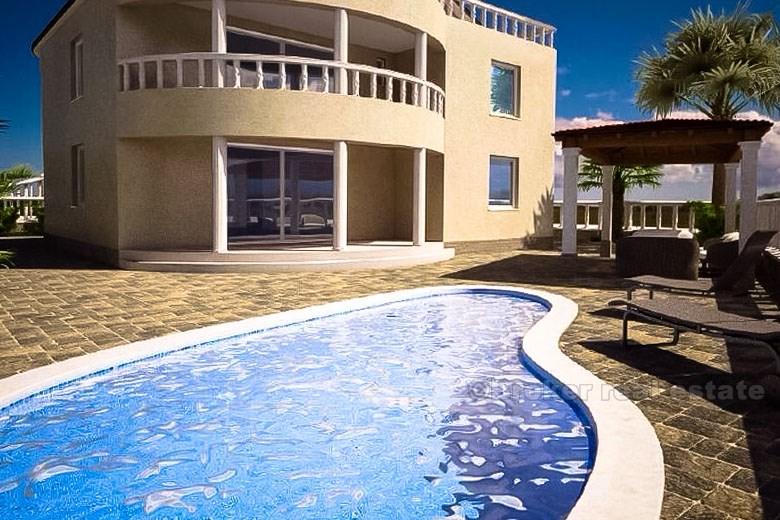 nedaleko Umagu , vily