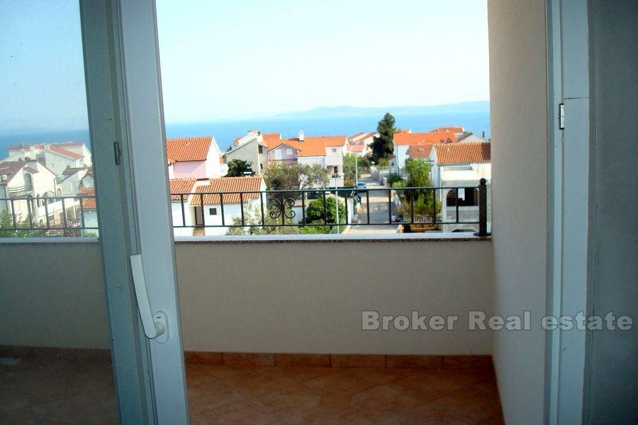 Island of Ciovo - three-bedroom apartment of 80 m2