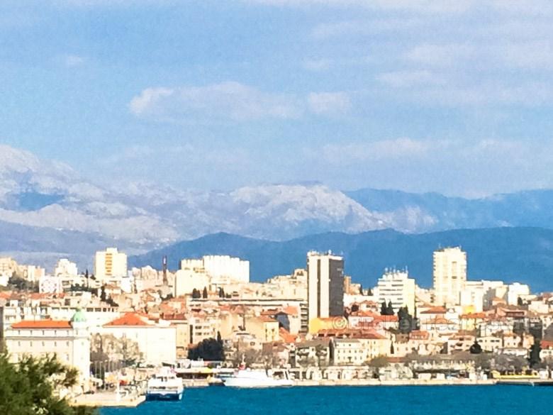 Split, Dvoetažni četvero-sobni stan