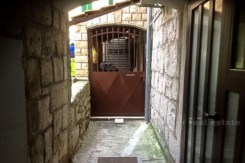 Split, dom z ogrodem