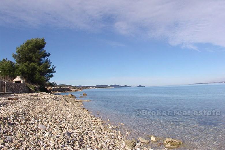 Insel Pasman, attraktive Villa am Meer