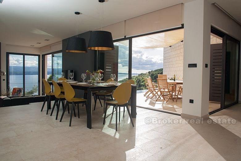 Омиш - Исключительная вилла с бассейном