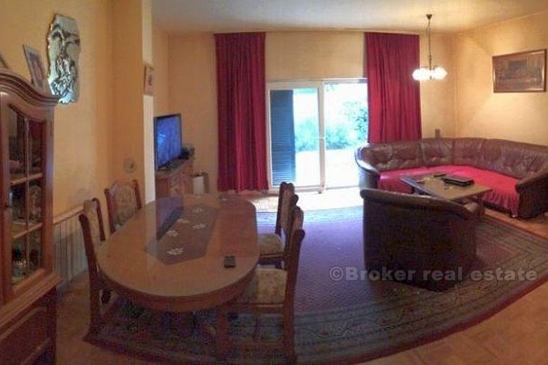 Split, Haus mit mediterranen Garten