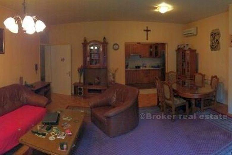 Split, Haus mit mediterranen Garten