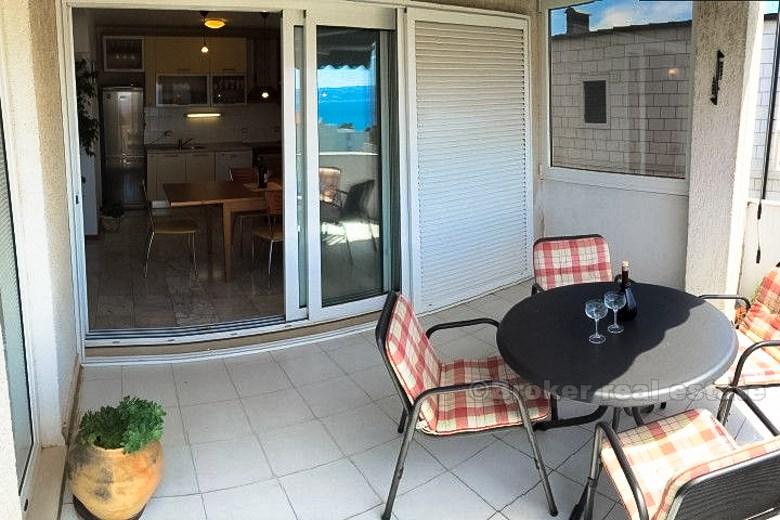 Split, four-bedroom apartment