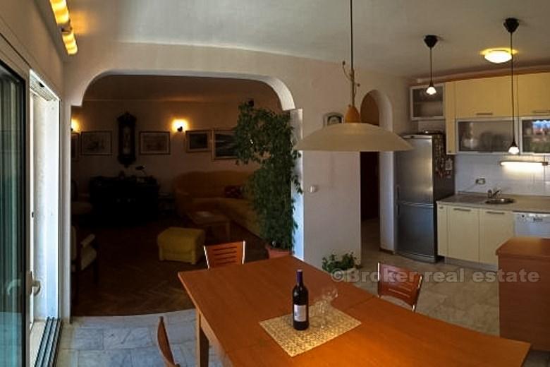 Split, four-bedroom apartment