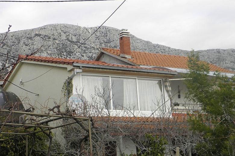 Kastela, dům s výhledem na moře