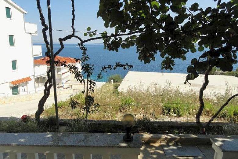 otok Ciovo, vila