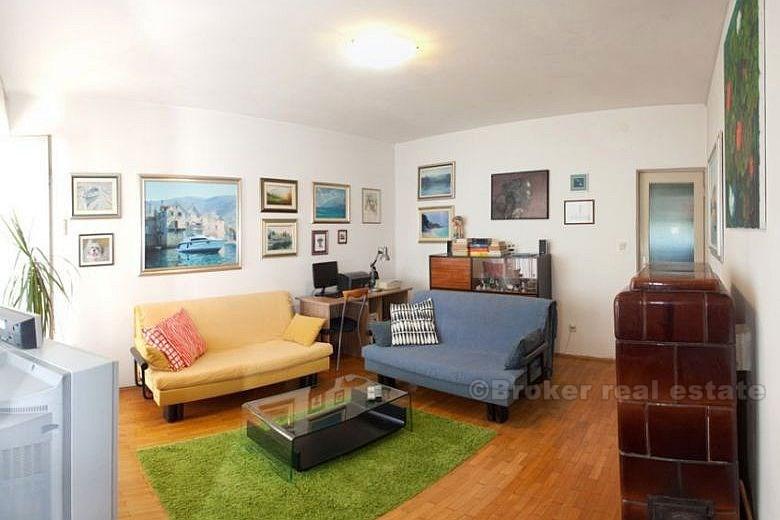 město Split, třípokojový byt