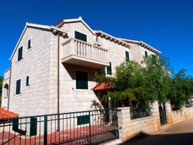 Atrakcyjna willa na wyspie Brac