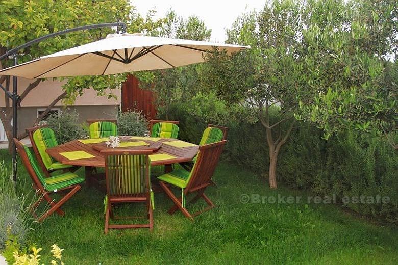 predivna vila na otoku Ciovo