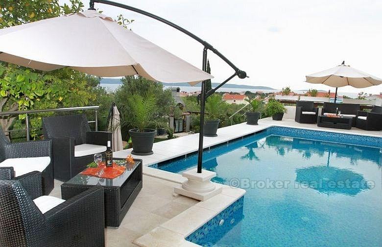 predivna vila na otoku Ciovo