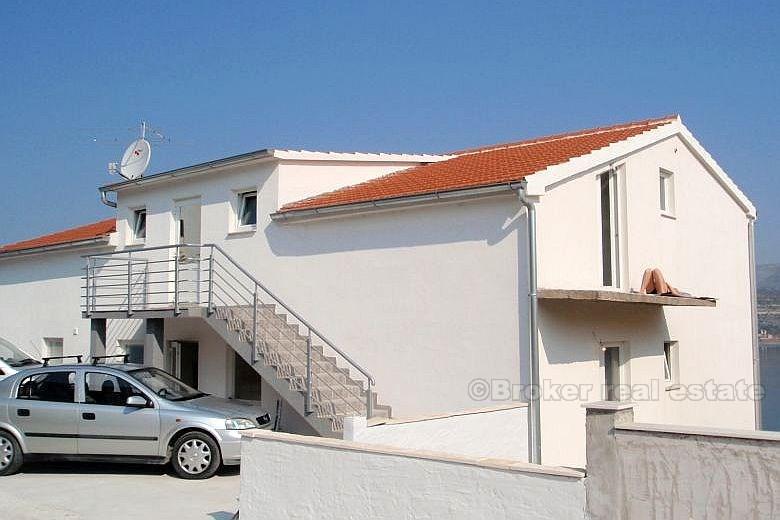 Appartement avec vue sur la mer et piscine commune - île de Ciovo