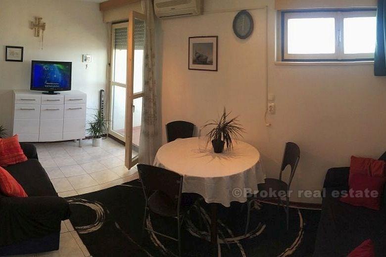 Трехкомнатная квартира в Сплите