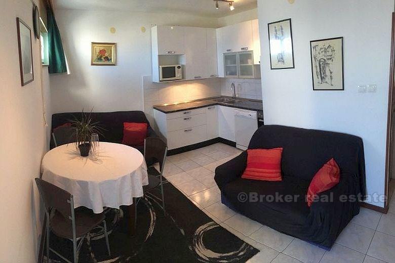 Трехкомнатная квартира в Сплите