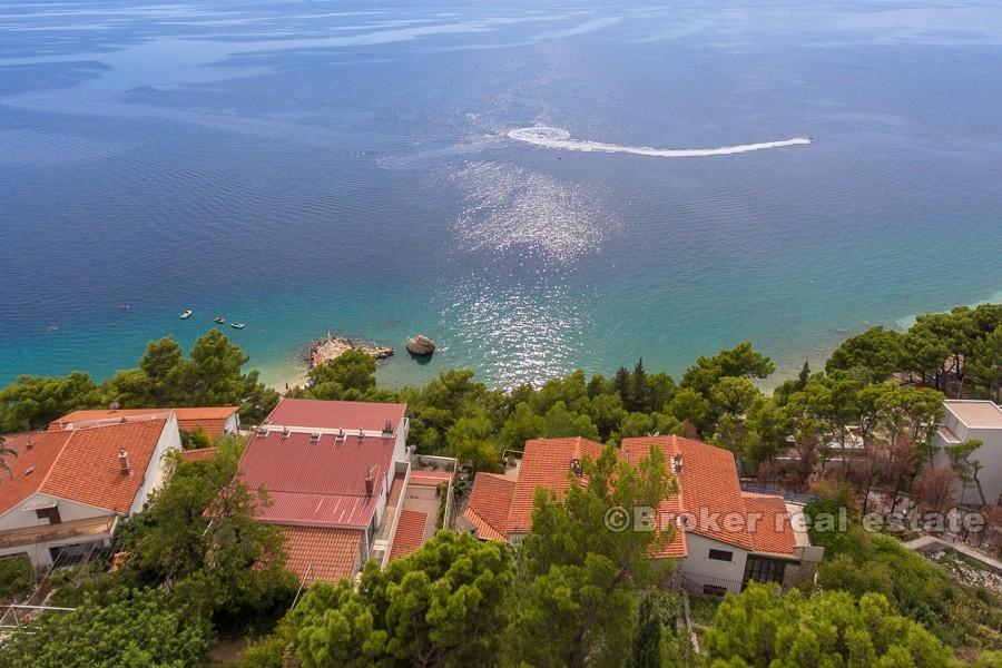 Baska Voda, hus med havsutsikt