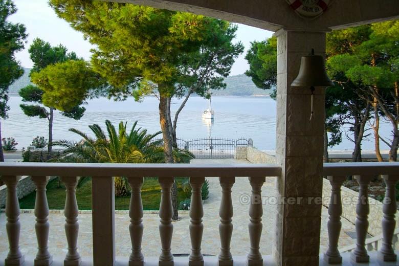 vicino a Sibenik. Casa / villa