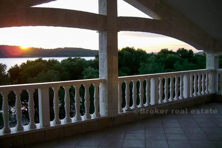 vicino a Sibenik. Casa / villa