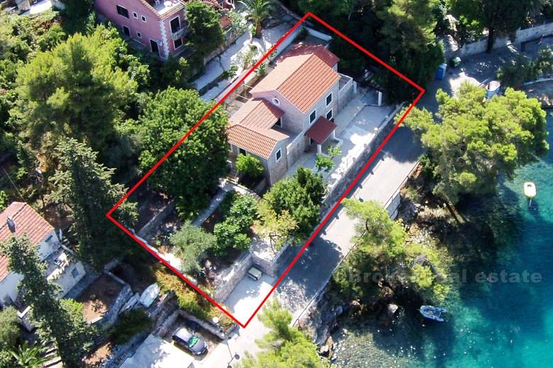 wyspa Brac. odnowiony dom