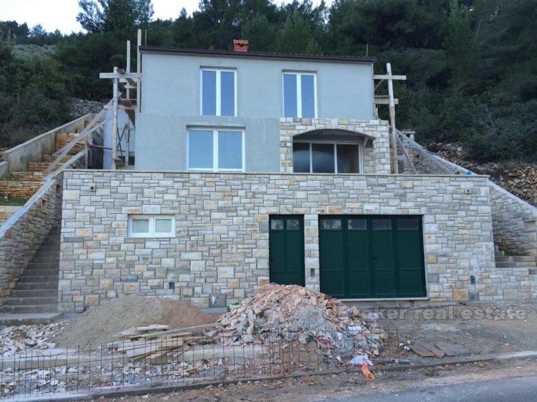 île de Korcula, maison par la mer