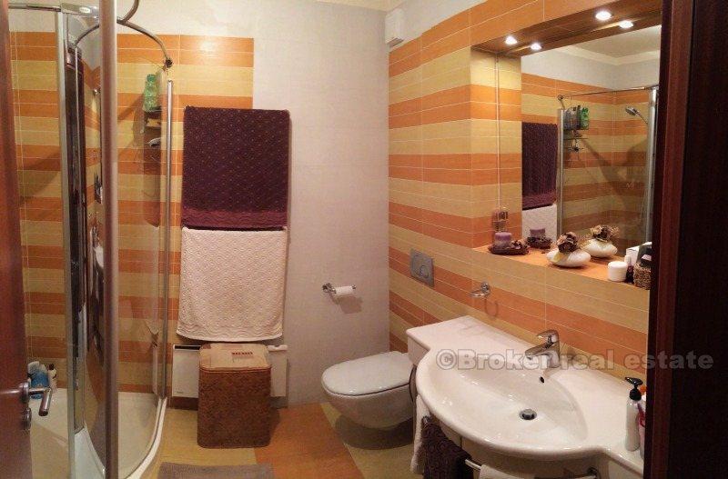 byen Split, to-roms leilighet