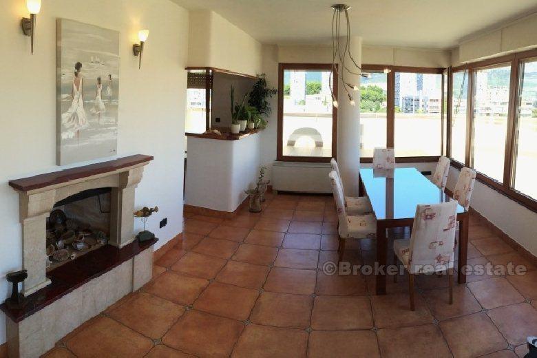 město Split, tři ložnice mezonetový byt