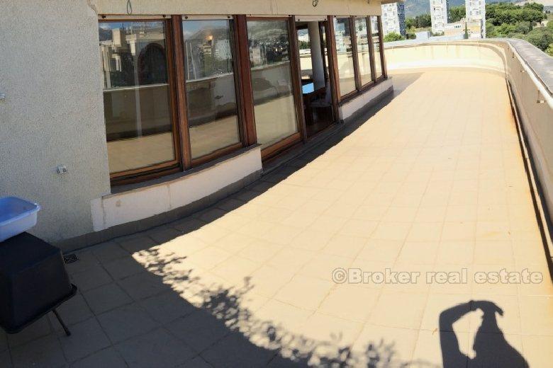 město Split, tři ložnice mezonetový byt