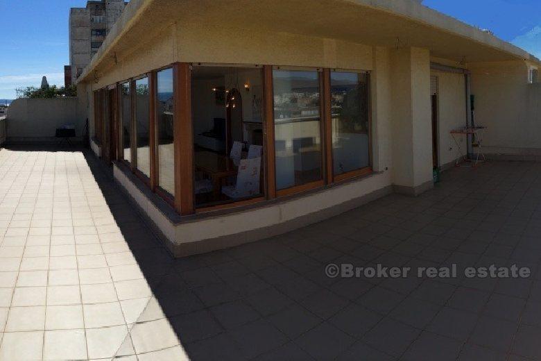 město Split, tři ložnice mezonetový byt