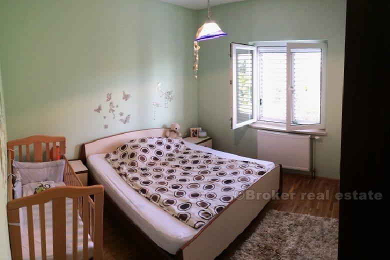 Kastela, house