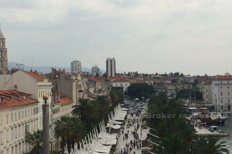 město Split, třípokojový byt