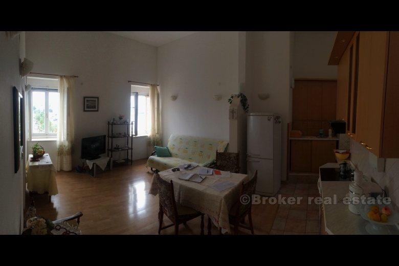 město Split, třípokojový byt