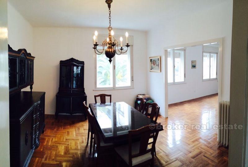 ville de Split, appartement de trois pièces