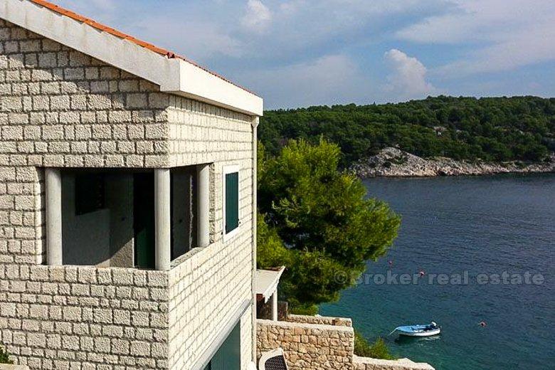 ostrov Brač, dvojdomek