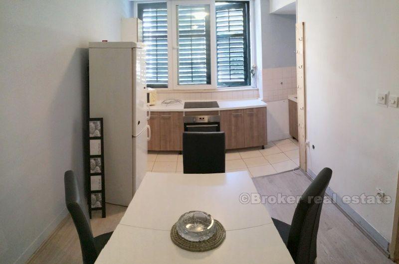 grad Split, dvosoban stan