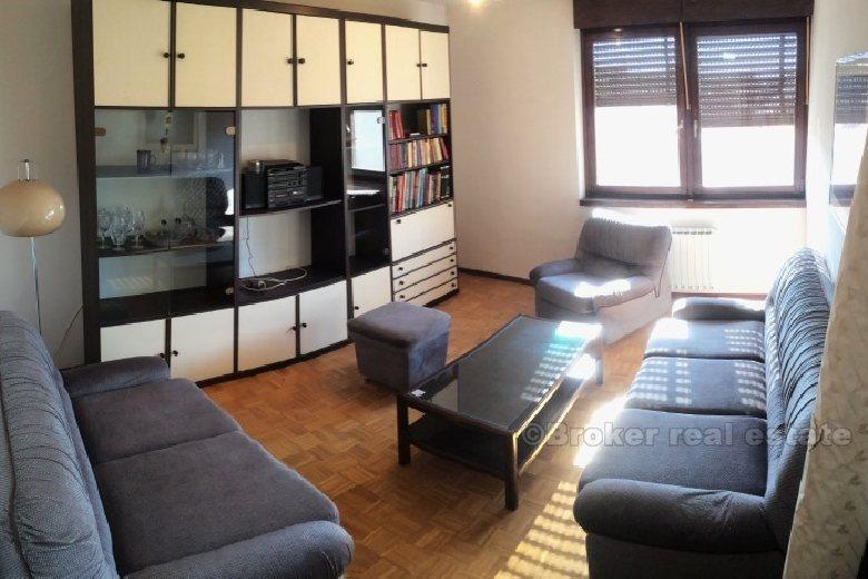 città di Spalato, appartamento con tre camere da letto