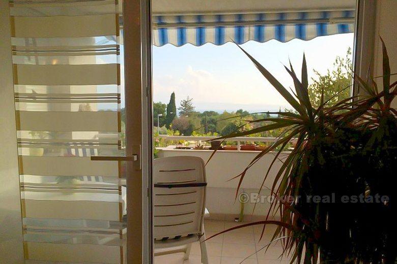 Miasto Split, nowoczesny apartament z powierzchni handlowej