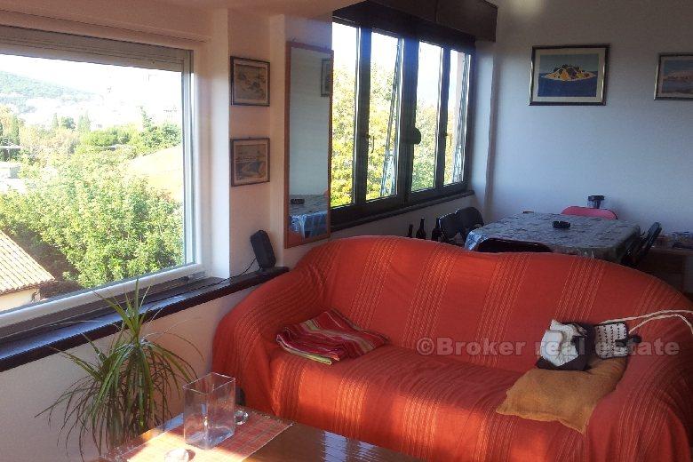 město Split, apartmán se třemi ložnicemi