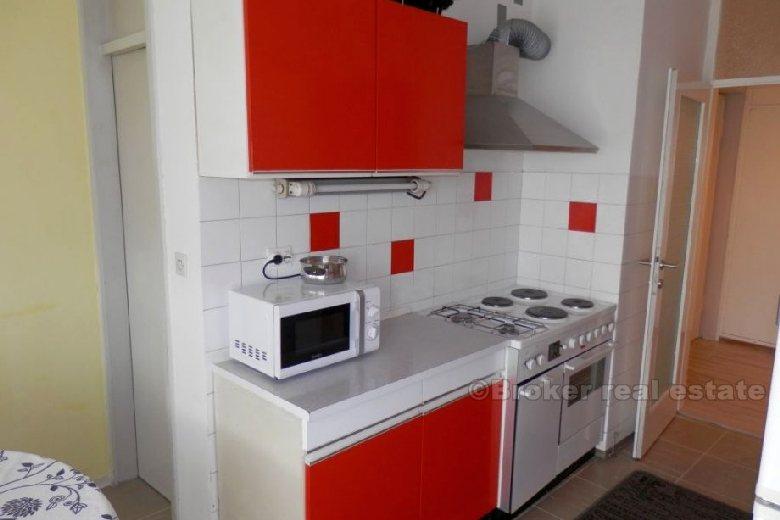 city of Split, comfortable three-bedroom apartment with a view