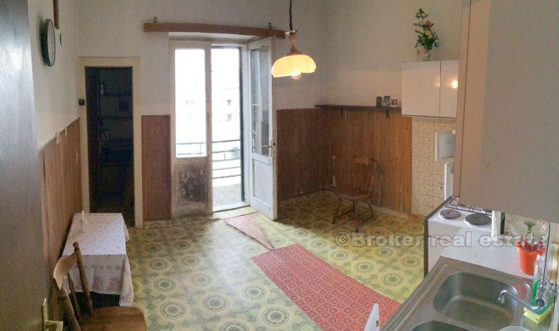 Split, komfortable Zwei-Zimmer-Wohnung