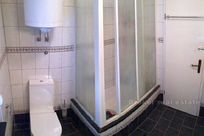 Split, komfortable Drei-Zimmer-Wohnung