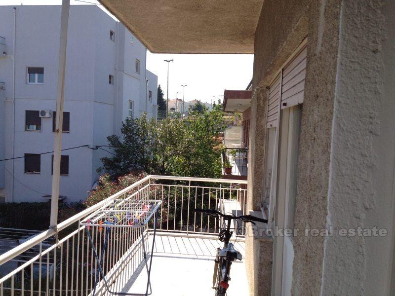 miasto Split, wygodne trzypokojowe mieszkanie