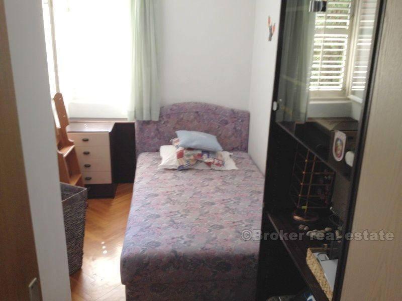 miasto Split, wygodne trzypokojowe mieszkanie