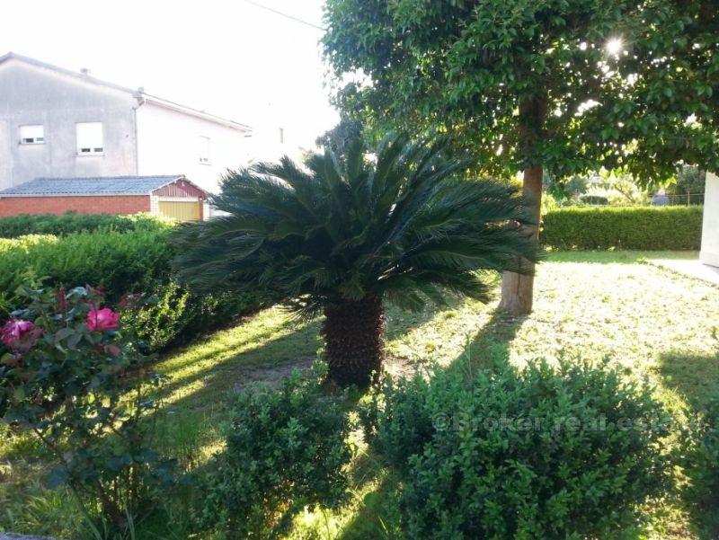 Kastela, family house