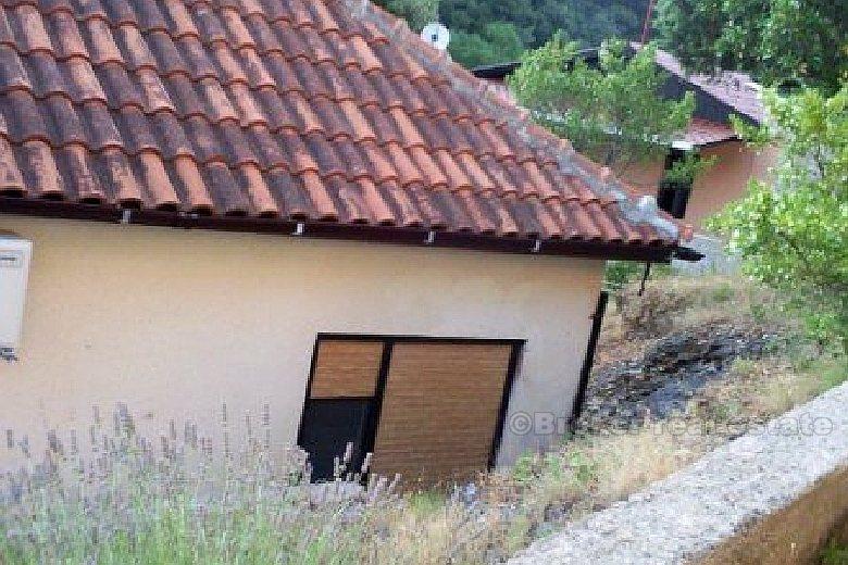 Insel Hvar, Haus