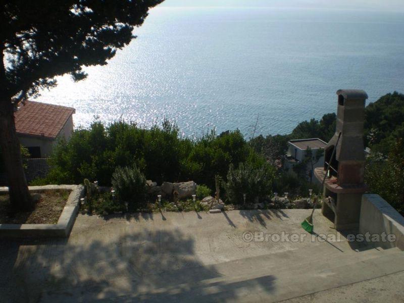 nær Makarska. Leilighet + studioleilighet