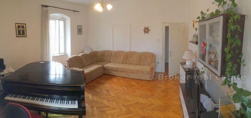 ville de Split, appartement de quatre chambres